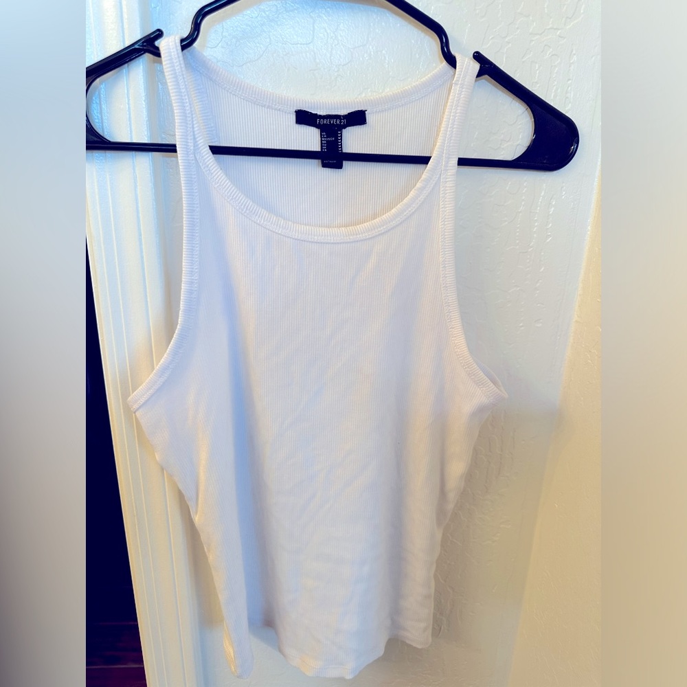 White tank